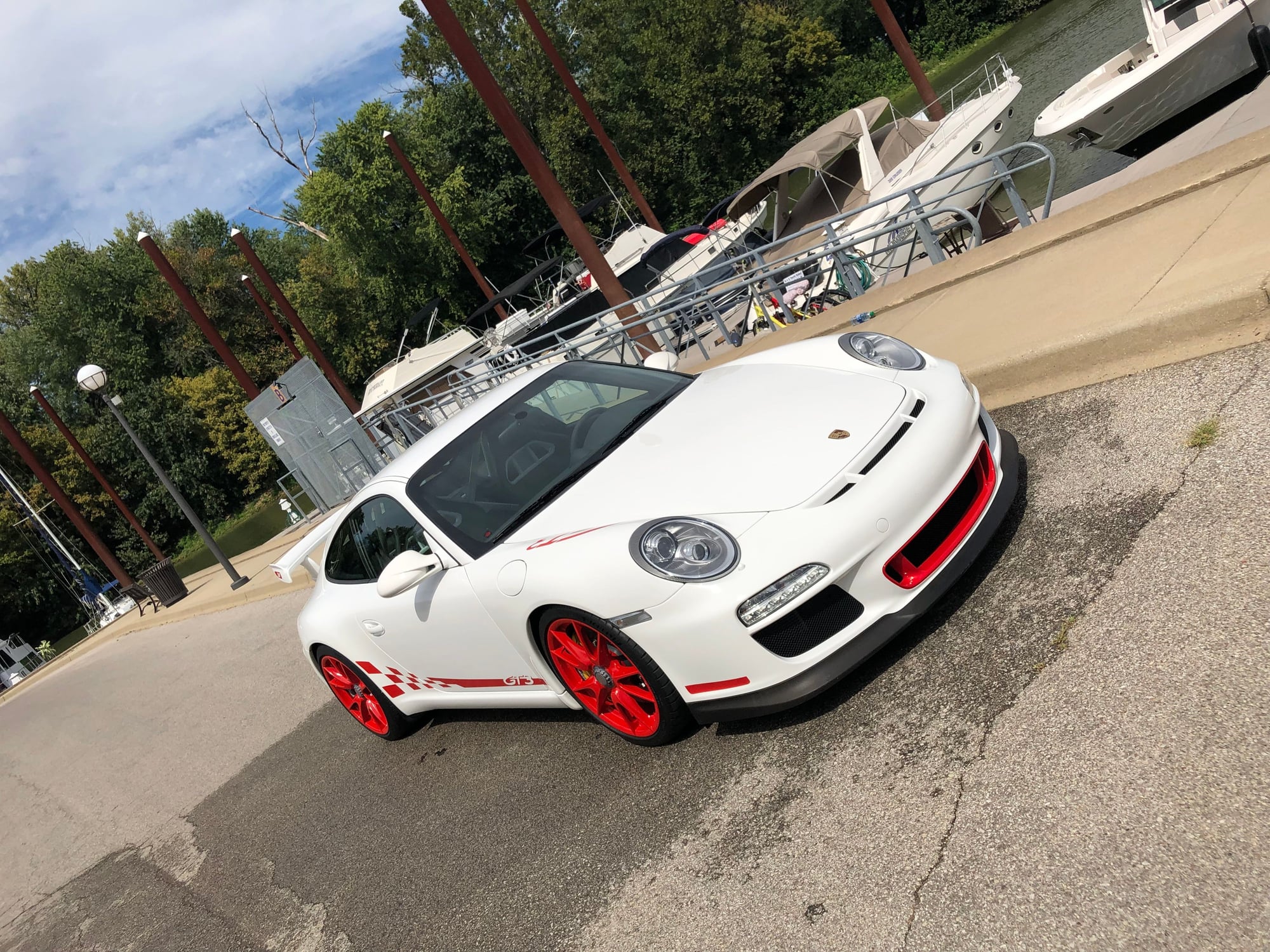 2010 Porsche 911 - 997.2 GT3 - Used - VIN WP0AC2A9XAS783306 - 12,700 Miles - 6 cyl - 2WD - Manual - Coupe - White - Louisville, KY 40204, United States