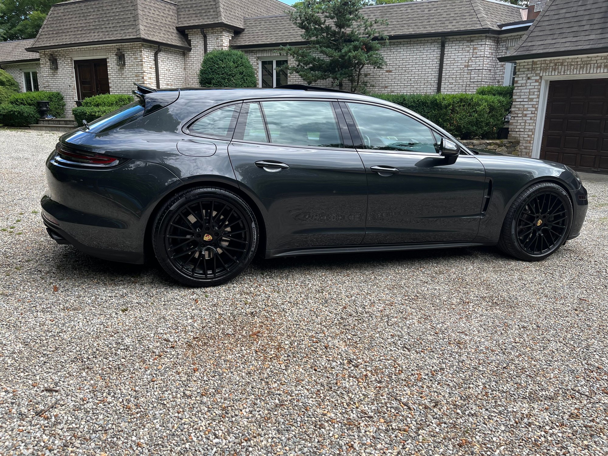 2018 Porsche Panamera - 2018 Porsche Panamera 4S Sport Turismo - LOADED - Used - VIN WP0CB2A72JL190480 - 66,000 Miles - 6 cyl - Wagon - Gray - Armonk, NY 10506, United States