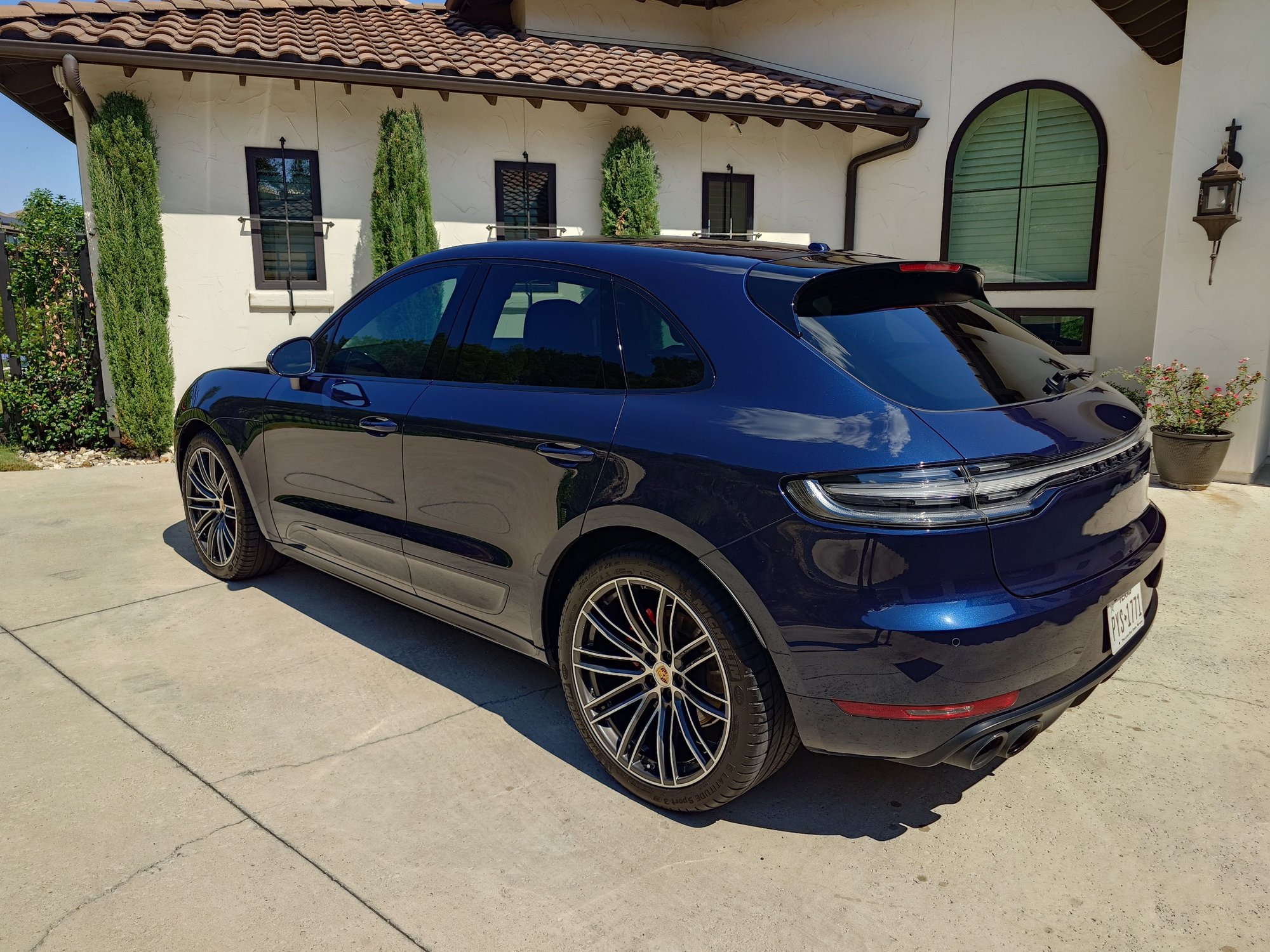 2021 Porsche Macan - For Sale: 2021 Porsche Macan GTS — Night Blue Metallic, One Owner, Meticulously Maint - Used - VIN WP1AG2A57MLB52544 - 44,000 Miles - 6 cyl - Automatic - SUV - Blue - Austin, TX 78716, United States