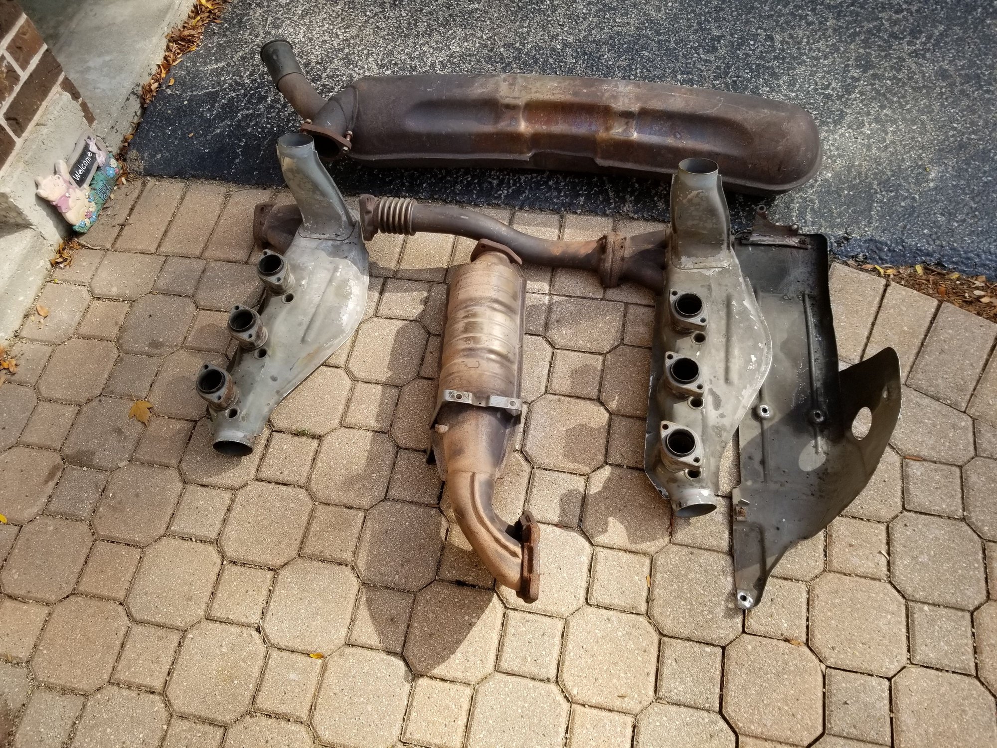 Complete OEM Exhaust from 84 911. Rennlist Porsche Discussion Forums