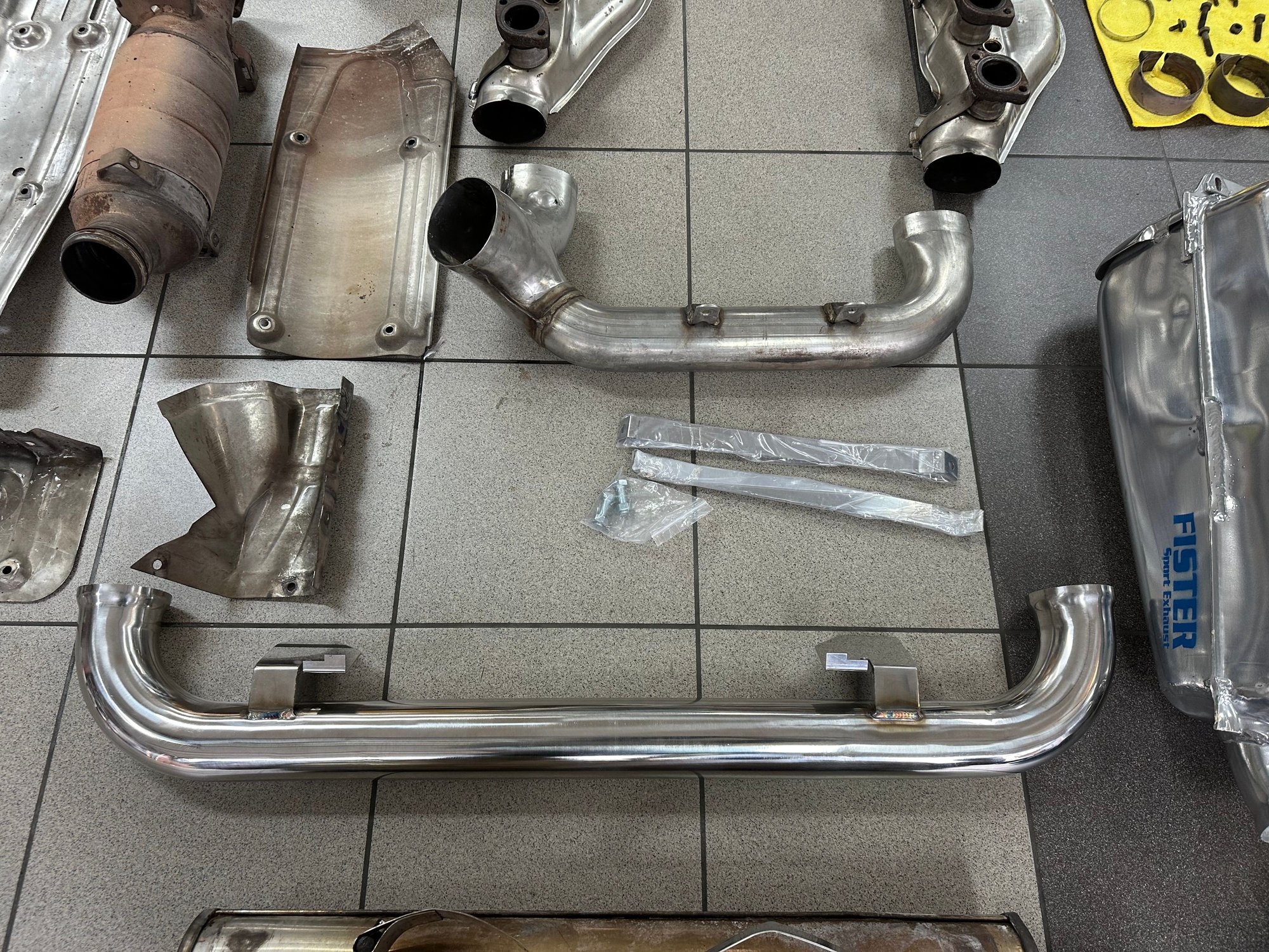 Engine - Exhaust - 964 Complete Exhaust system with Fister Secondary and Cup Pipe - Used - 1989 to 1994 Porsche 911 - New York, NY 10305, United States