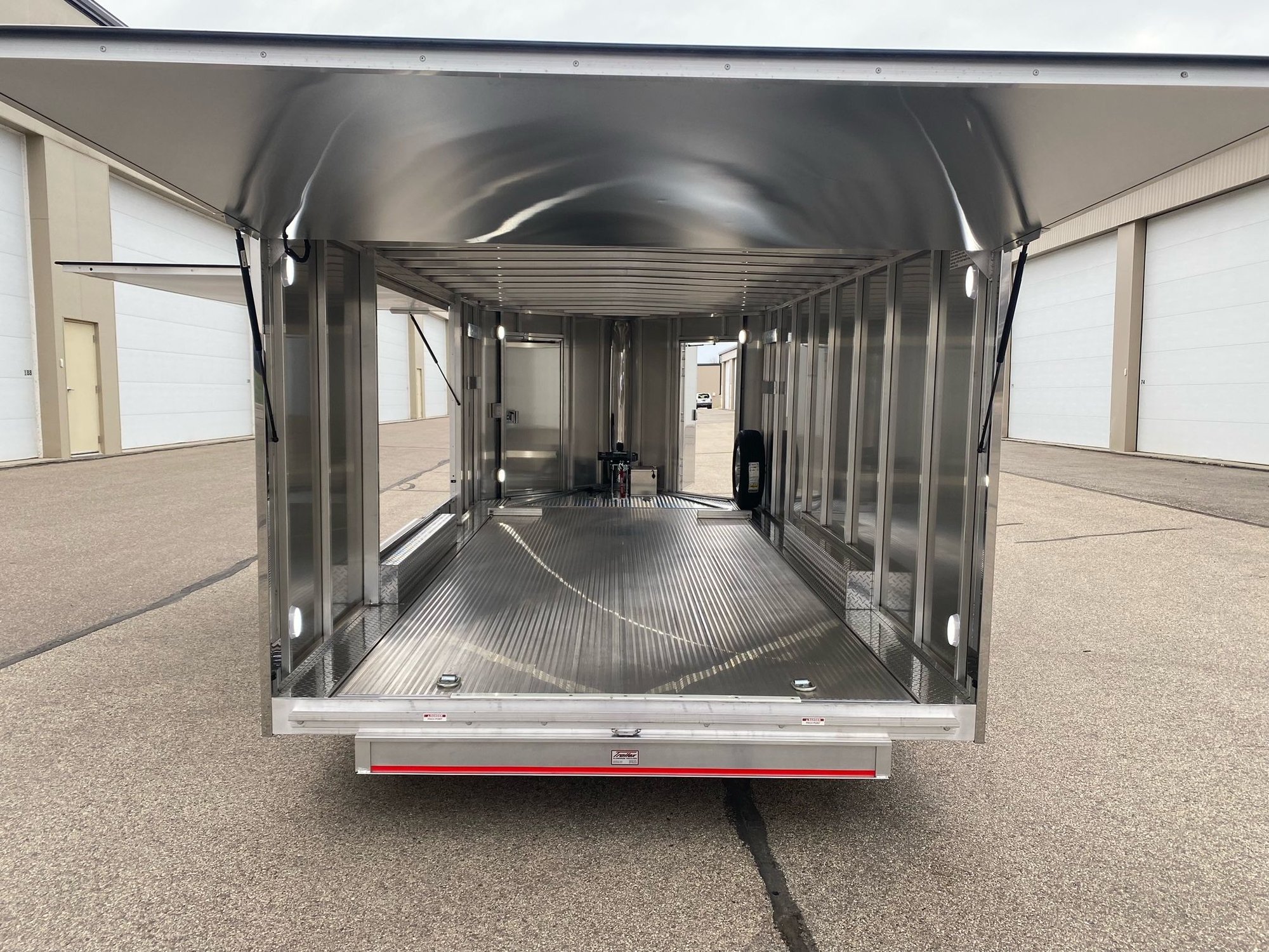 2019 Porsche 911 - Trailex Enclosed Car Trailer – 6” Additional Factory Height, Diamond Plate - Used - VIN 1XTXC2329H1999917 - 750 Miles - Wayzata, MN 55391, United States