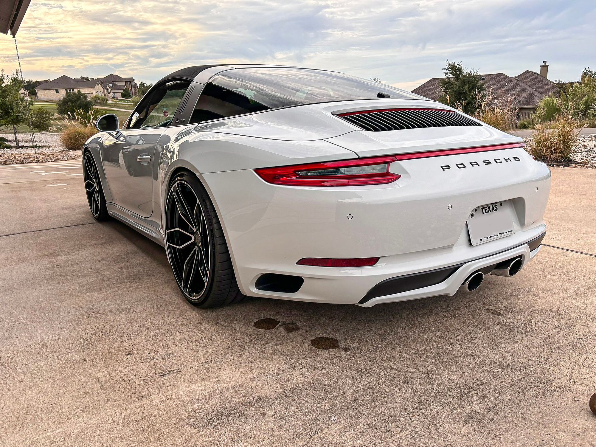 2017 Porsche 911 - 2017 991.2 Targa 4S Certified - Used - VIN WP0BB2A97HS136766 - 25,600 Miles - 6 cyl - AWD - Automatic - Coupe - White - Driftwood, TX 78619, United States
