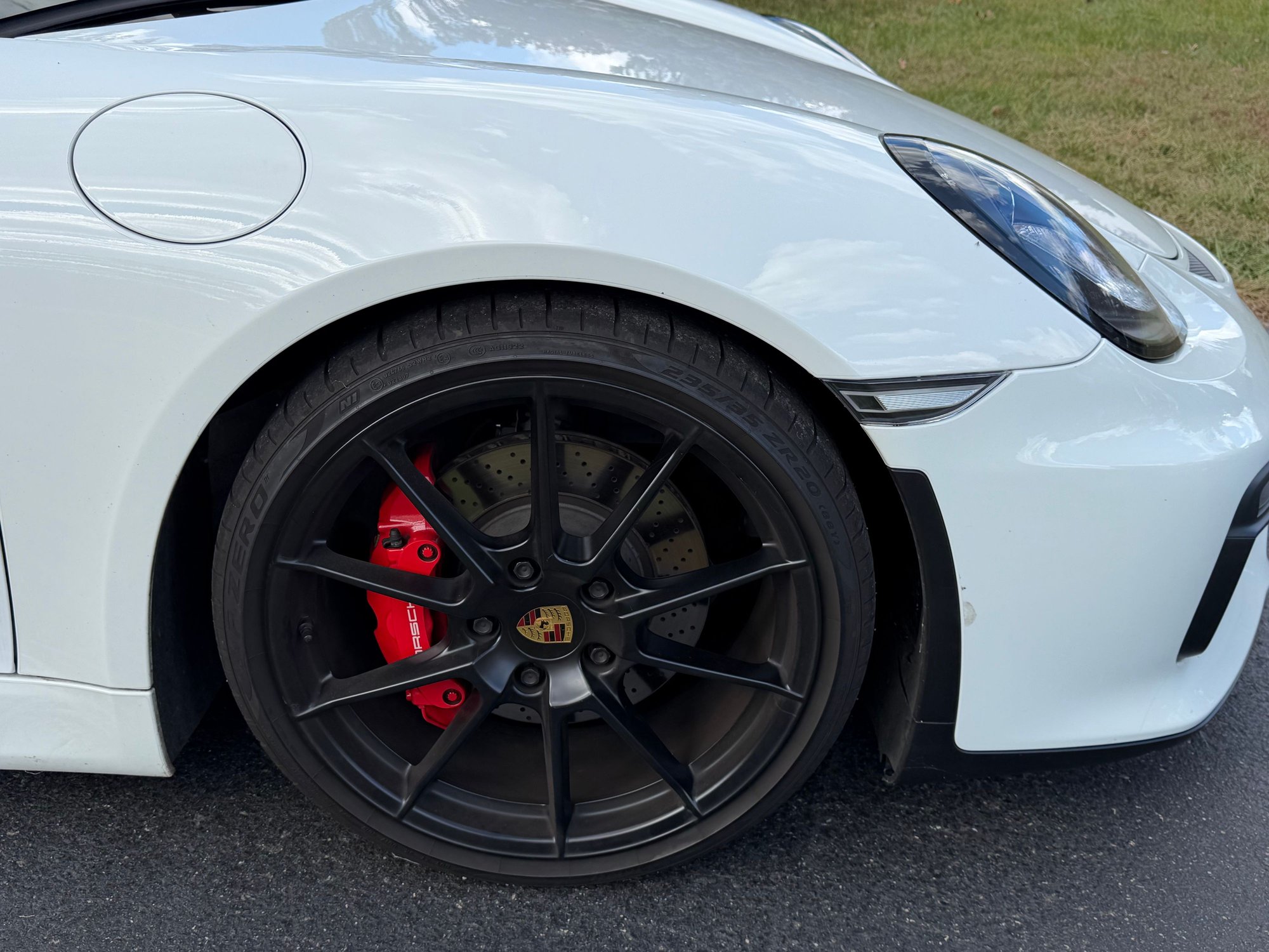 2016 Porsche Boxster - (NJ) 2016 981 Boxster Spyder 11K miles - Used - VIN WP0CC2A89GS152622 - 11,362 Miles - 6 cyl - 2WD - Manual - Convertible - White - Flemington, NJ 08822, United States