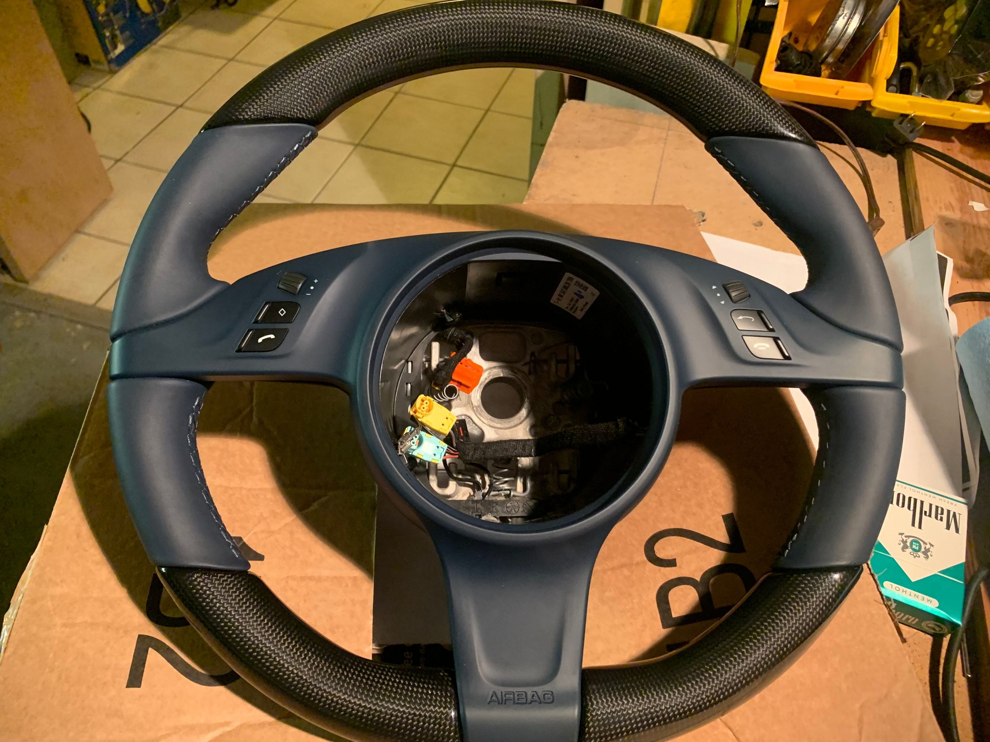 Interior/Upholstery - Steering wheel carbon fiber and blue leather-Multifunction-heated - New - 2012 to 2016 Porsche 911 - New Haven, CT 06650, United States