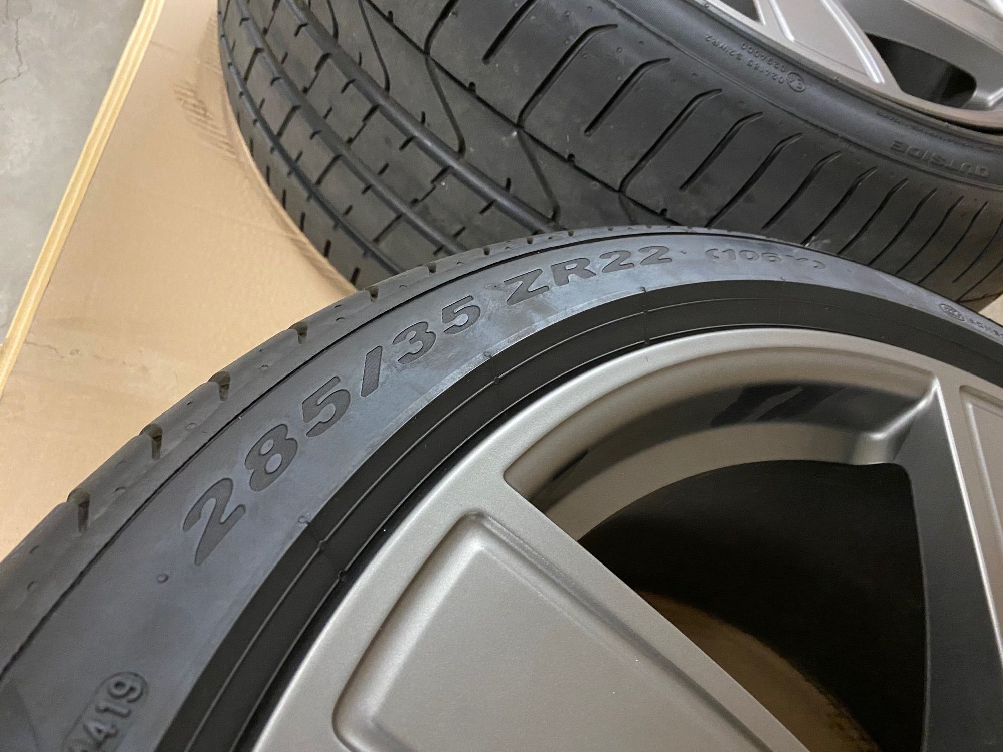 Wheels and Tires/Axles - 22" Cayenne Sport Classic wheels in satin platinum - New - 2019 to 2020 Porsche Cayenne - Los Gatos, CA 95030, United States