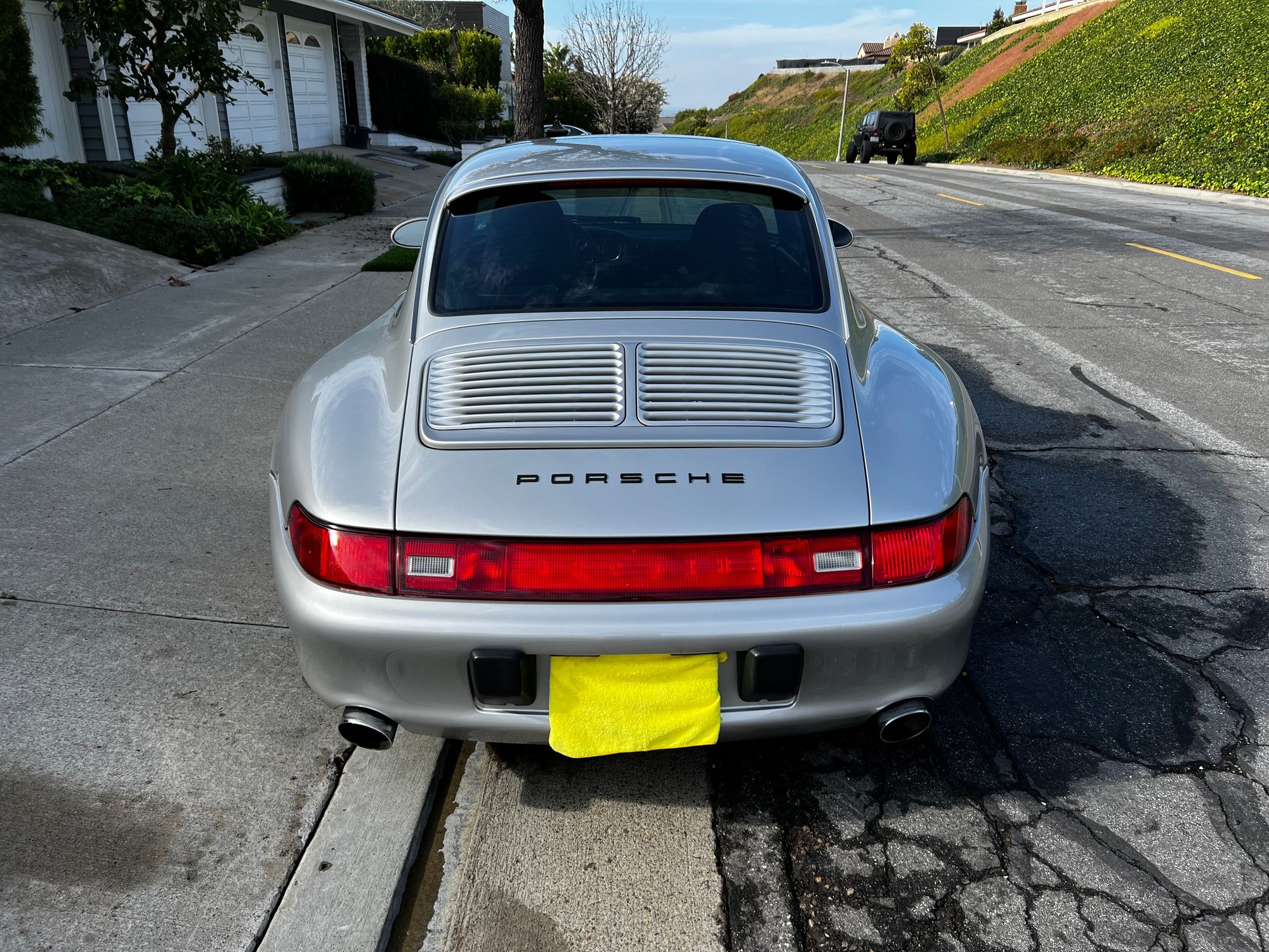 1998 Porsche 911 - 1998 993 C2S Tiptronic 18k miles - Used - VIN Wp0aa299111111111 - 18,600 Miles - Automatic - Silver - Newport Beach, CA 92625, United States