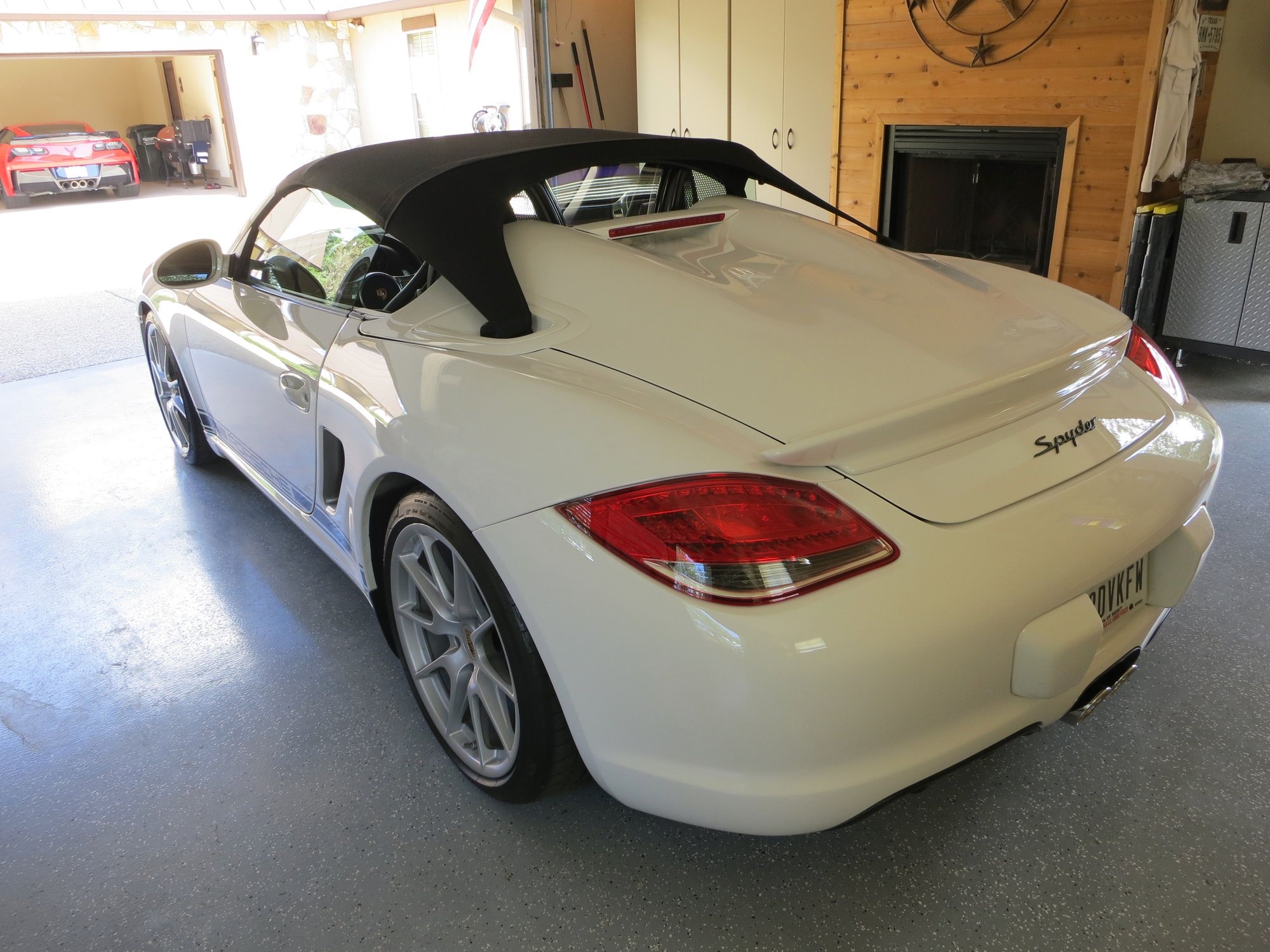 2011 Porsche Boxster - 987.2 2011 Spyder TexasHill Country - Used - VIN WP0CB2A88BS745173 - 35,800 Miles - 6 cyl - 2WD - Automatic - Convertible - White - San Antonio, TX 78132, United States