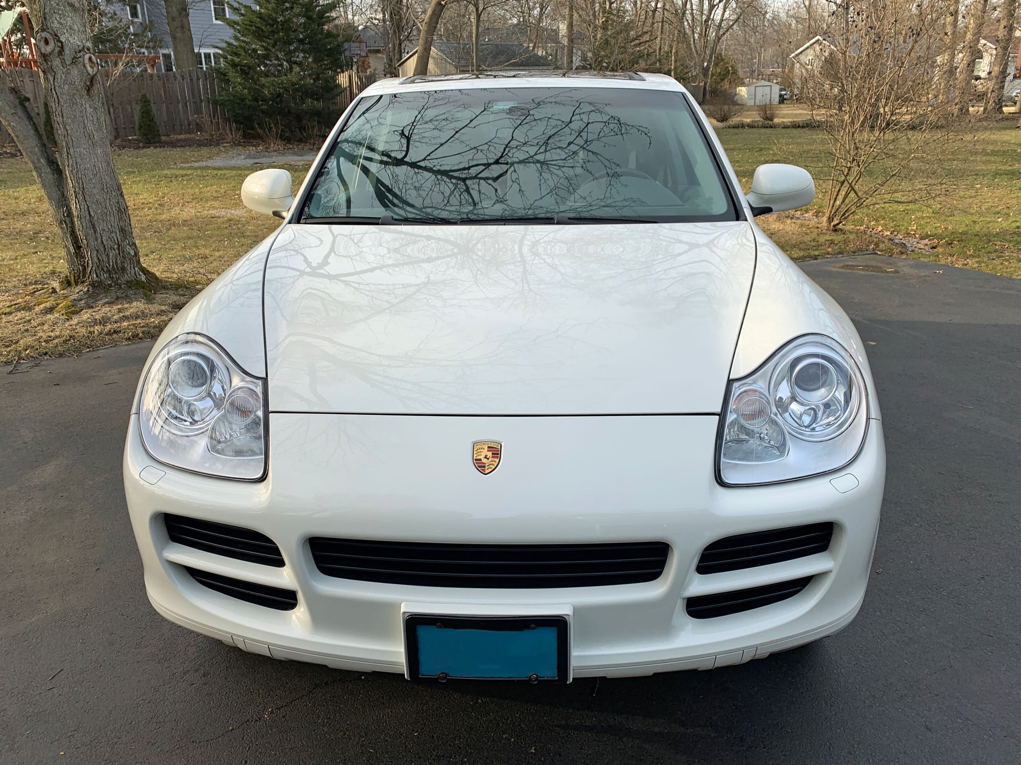 2006 Porsche Cayenne - 2006 Porsche Cayenne **6 SPEED MANUAL - RARE** - Used - VIN WP1AA29P96LA21934 - 6 cyl - 4WD - Manual - SUV - White - Summit, NJ 07901, United States