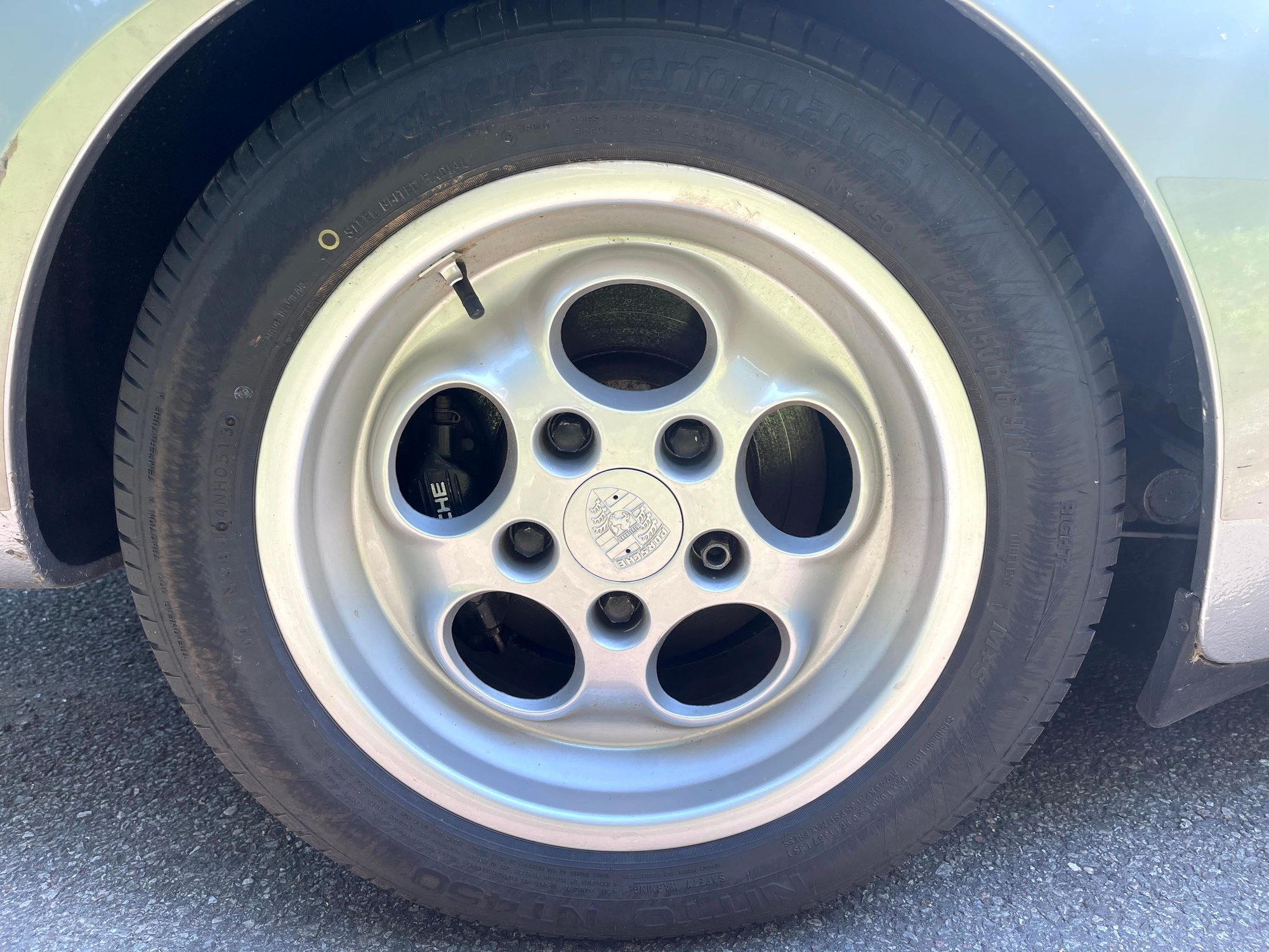 1986 Porsche 944 - 1986 Porsche 944 Turbo Rare Sapphire Metallic Color White Leather Interior 85k miles - Used - VIN WP0AA0951GN151622 - 85,000 Miles - 4 cyl - 2WD - Manual - Coupe - Silver - Forest Hills, NY 11375, United States