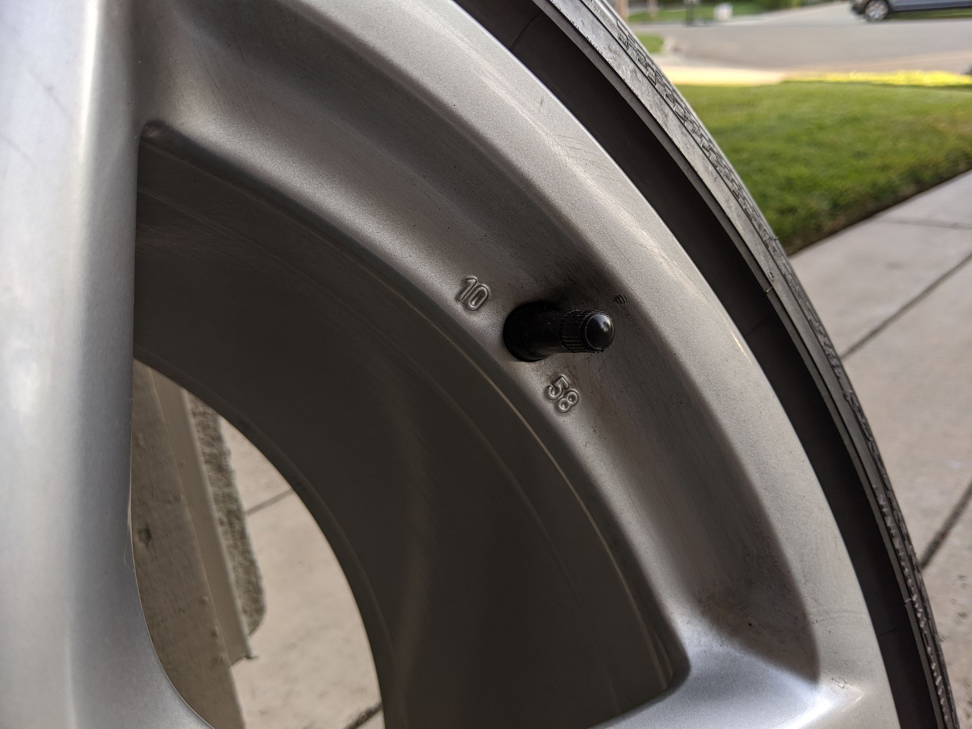 Wheels and Tires/Axles - FS: OEM Carrera III ltw 2x 997-362-140-01 , 2x 997-362-136-00 - Used - 1995 to 1998 Porsche 911 - 2005 to 2011 Porsche 911 - Pleasanton, CA 94566, United States