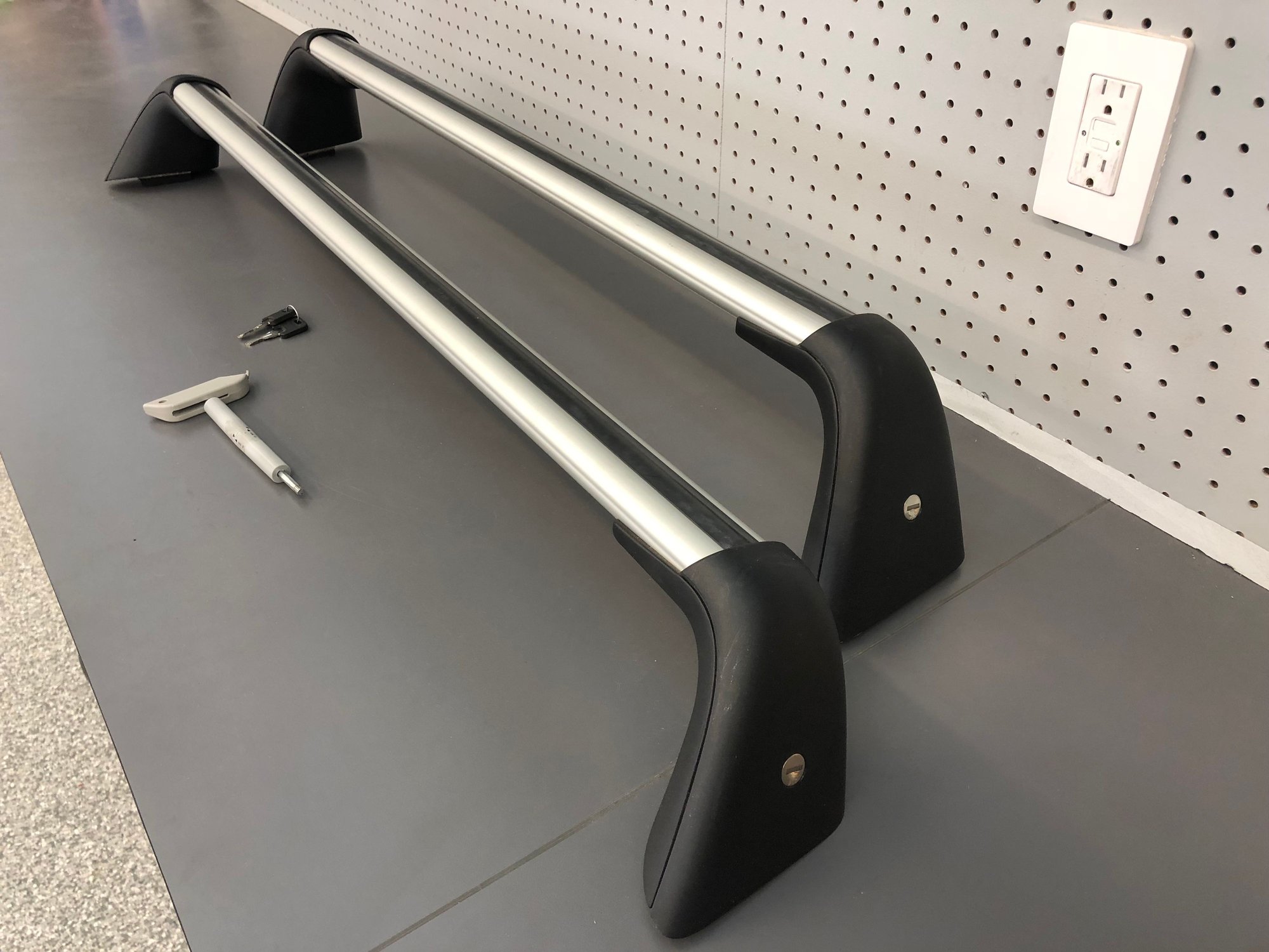 Accessories - 991 Roof Rack - Used - 2012 to 2019 Porsche 911 - Oklahoma City, OK 73102, United States