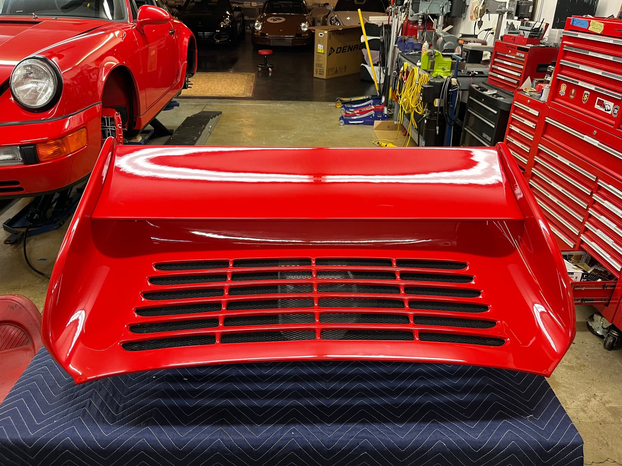 Exterior Body Parts - Porsche 3.8 RSR TAIL - Used - All Years  All Models - Rockford, IL 61108, United States