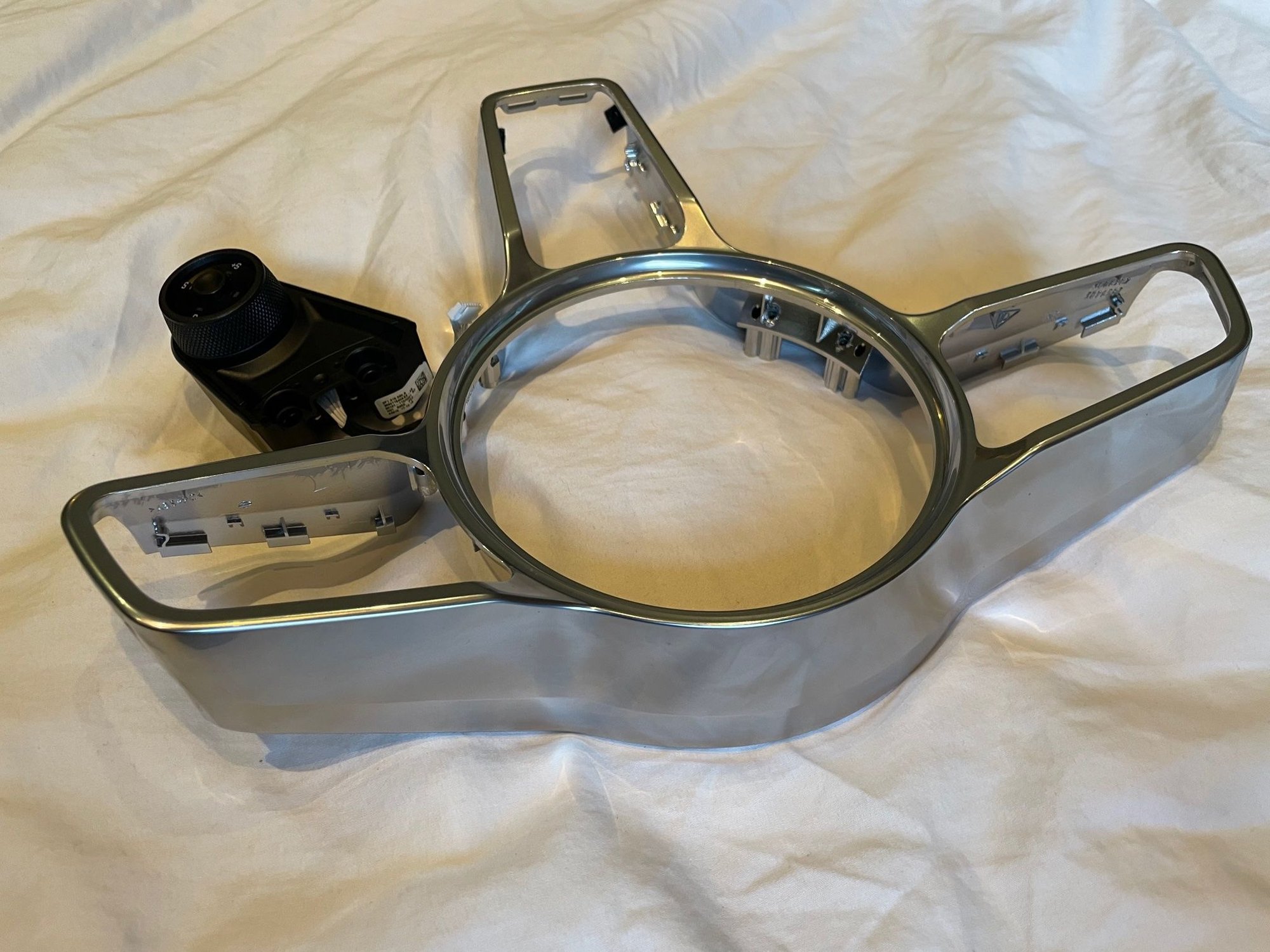 Steering/Suspension - OEM Heated Carbon Steering Wheel w/ Black leather; 991 Panamera Cayman Macan Cayenne - Used - 2016 to 2019 Porsche Panamera - Brooklyn, NY 11231, United States