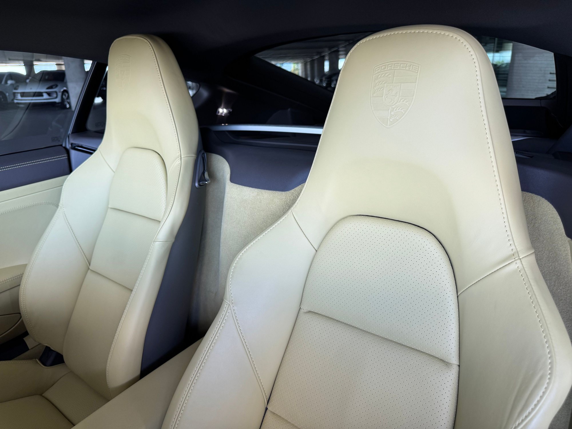 2015 Porsche Cayman - 2015 Cayman GTS Lime Gold Metallic - Used - VIN WP0AB2A80FK184139 - 3,289 Miles - 6 cyl - 2WD - Manual - Coupe - Gold - Orlando, FL 32811, United States