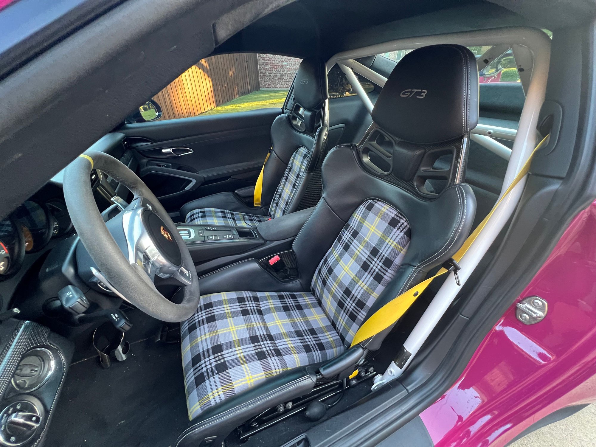 2015 Porsche GT3 - 2015 GT3 991 PCCB, LWB best price in the US - Used - VIN WP0AC2A99FS183867 - 28,500 Miles - 6 cyl - 2WD - Automatic - Coupe - White - Mckinney, TX 75072, United States