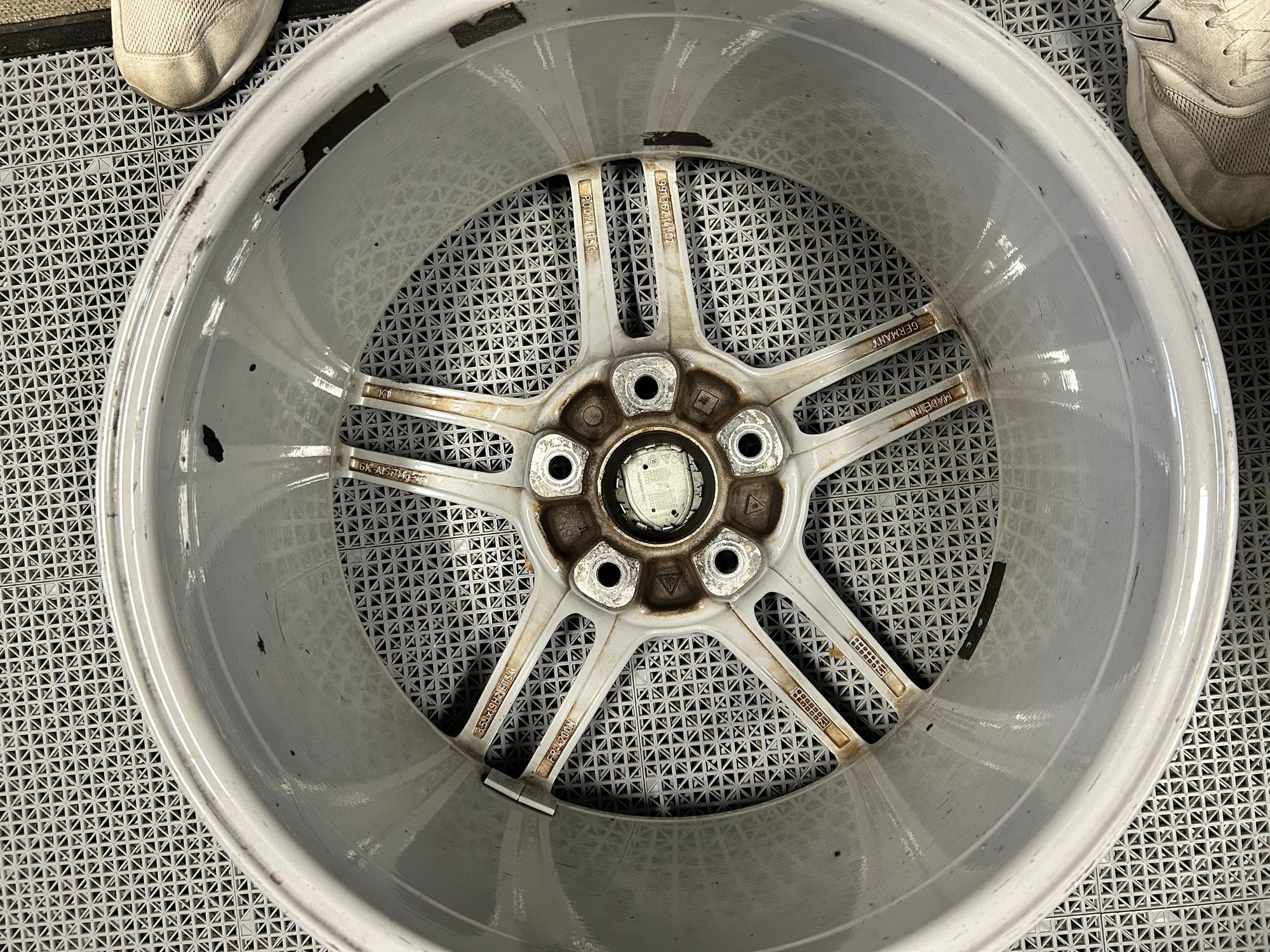 Wheels and Tires/Axles - 991.1 and 991.2 OEM 19” Carrera wheels - Used - Clark, NJ 7066, United States