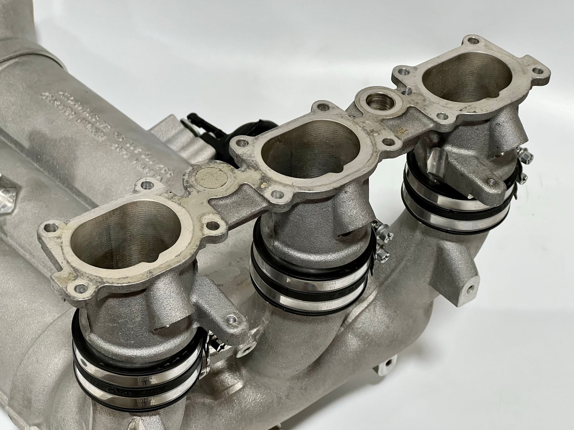 Engine - Intake/Fuel - 997.1 GT3 Intake manifold, complete - Used - 0  All Models - Woodland Hills, CA 91367, United States