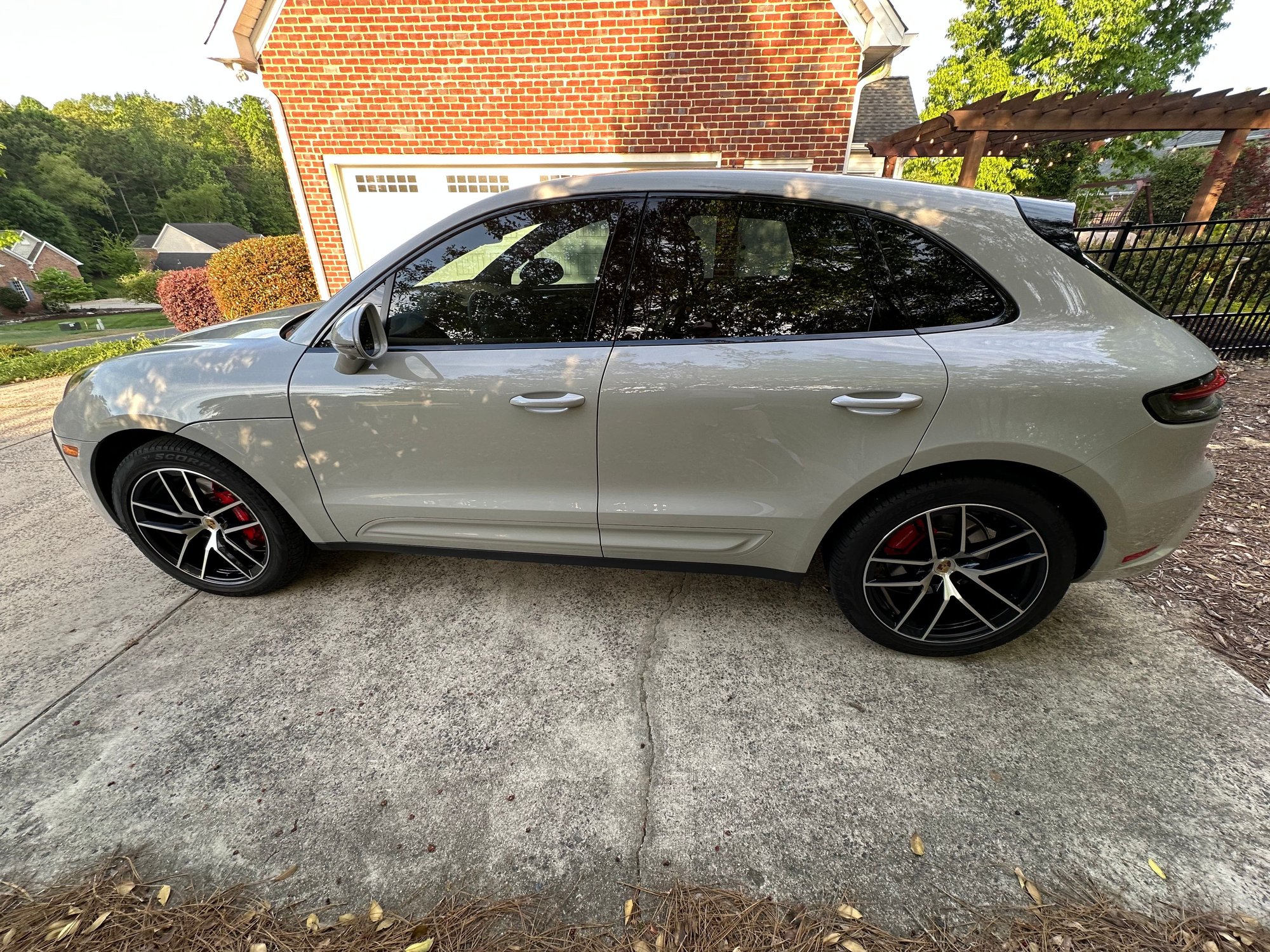 2024 Porsche Macan - 2024 Porsche Macan S Certified Pre-Owned - Used - VIN WP1AG2A59RLB35865 - 16,400 Miles - 6 cyl - AWD - Automatic - SUV - Other - Rock Hill, SC 29732, United States