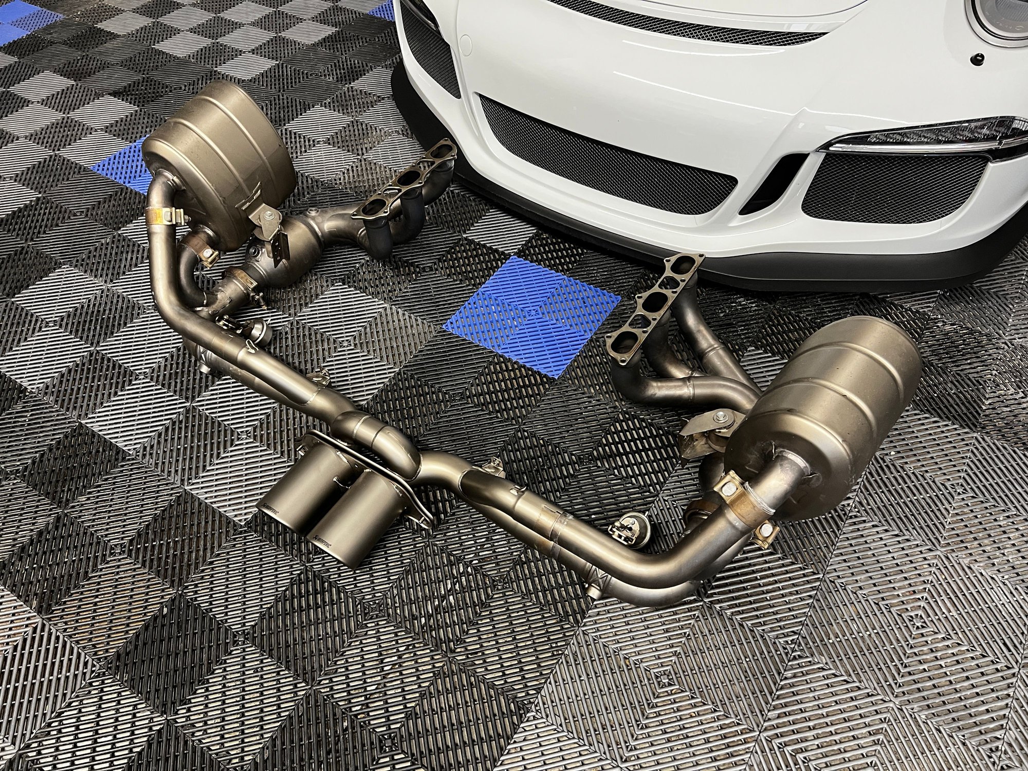 Engine - Exhaust - Akrapovic Evolution Full 991 GT3 Exhaust - Used - 2014 to 2020 Porsche 911 - Mpls, MN 55111, United States