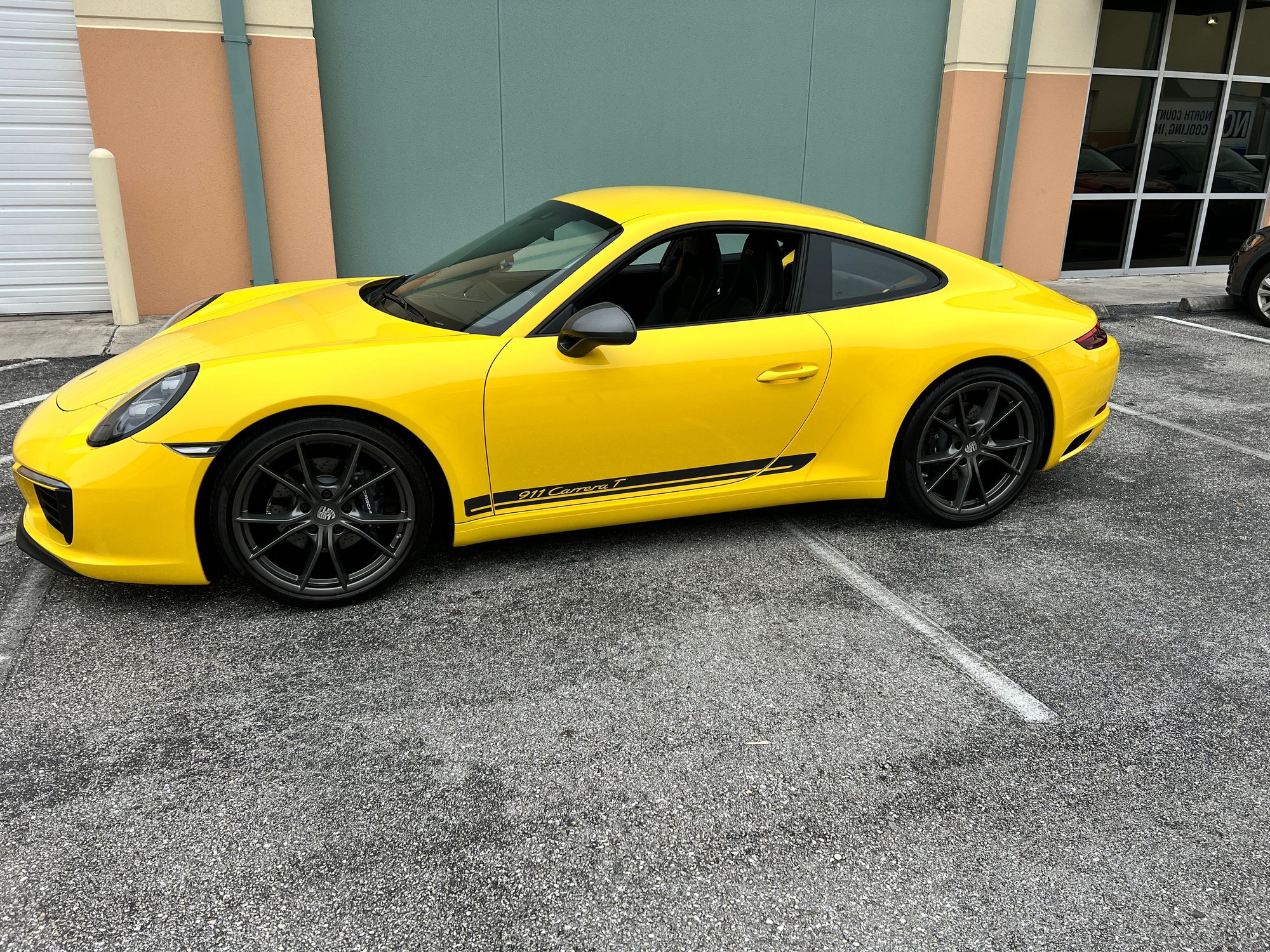 2019 Porsche 911 - 2019 Porsche 911 Carrera T (991.2) 7MT/Full PPF/Sunroof Delete Spec - Used - VIN WPOAA2A91KS103719 - 23,190 Miles - 6 cyl - 2WD - Manual - Coupe - Yellow - Santa Clarita, CA 91350, United States