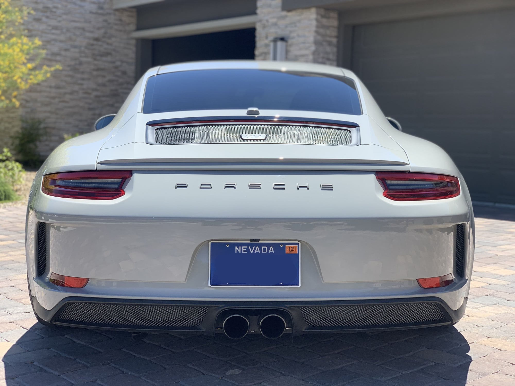 2018 Porsche GT3 -  - Used - VIN WP0AC2A9XJS176032 - 9,988 Miles - 6 cyl - 2WD - Manual - Coupe - Gray - Las Vegas, NV 89109, United States