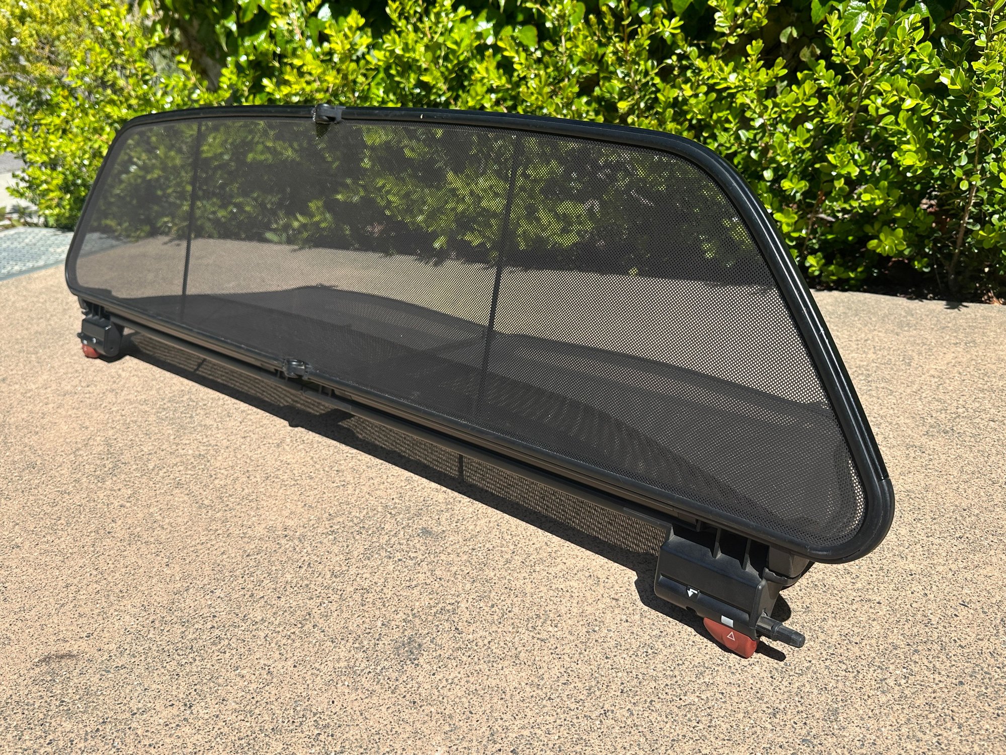 Interior/Upholstery - Porsche 911 996 997 Wind Deflector Windscreen OEM Works Great - Used - 1999 to 2005 Porsche 911 - Laguna Beach, CA 92651, United States