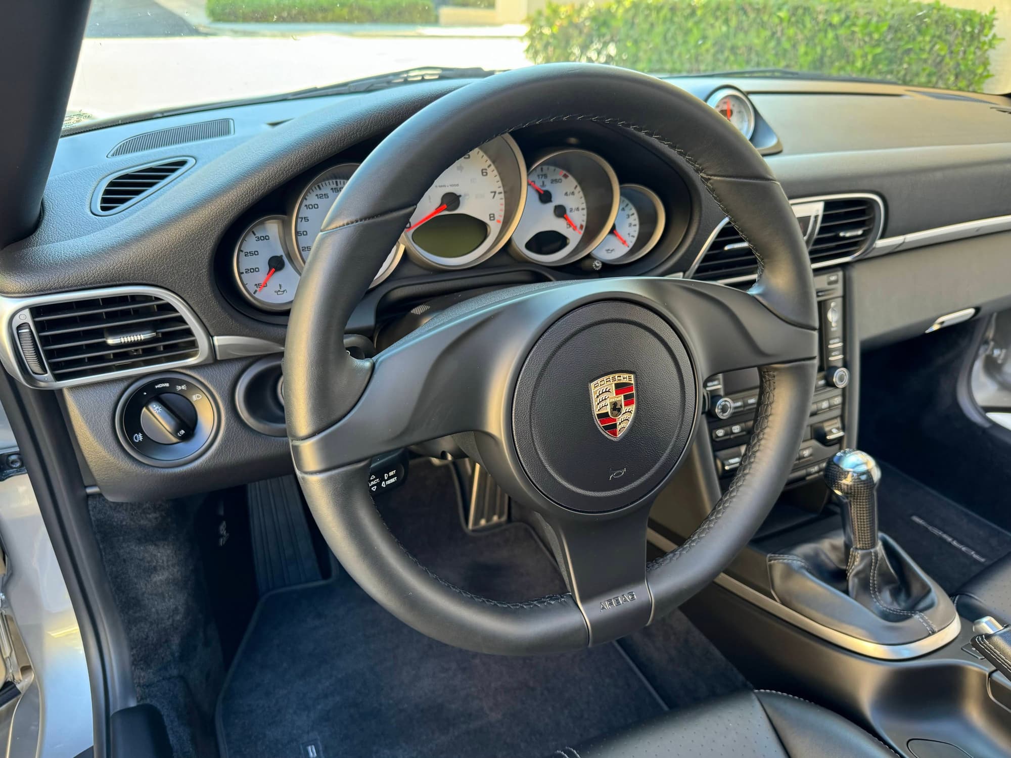 2011 Porsche 911 - 2011 911 Carrera S – Manual Coupe – Platinum Silver Metallic / Black Interior (997.2) - Used - Anaheim, CA 92821, United States