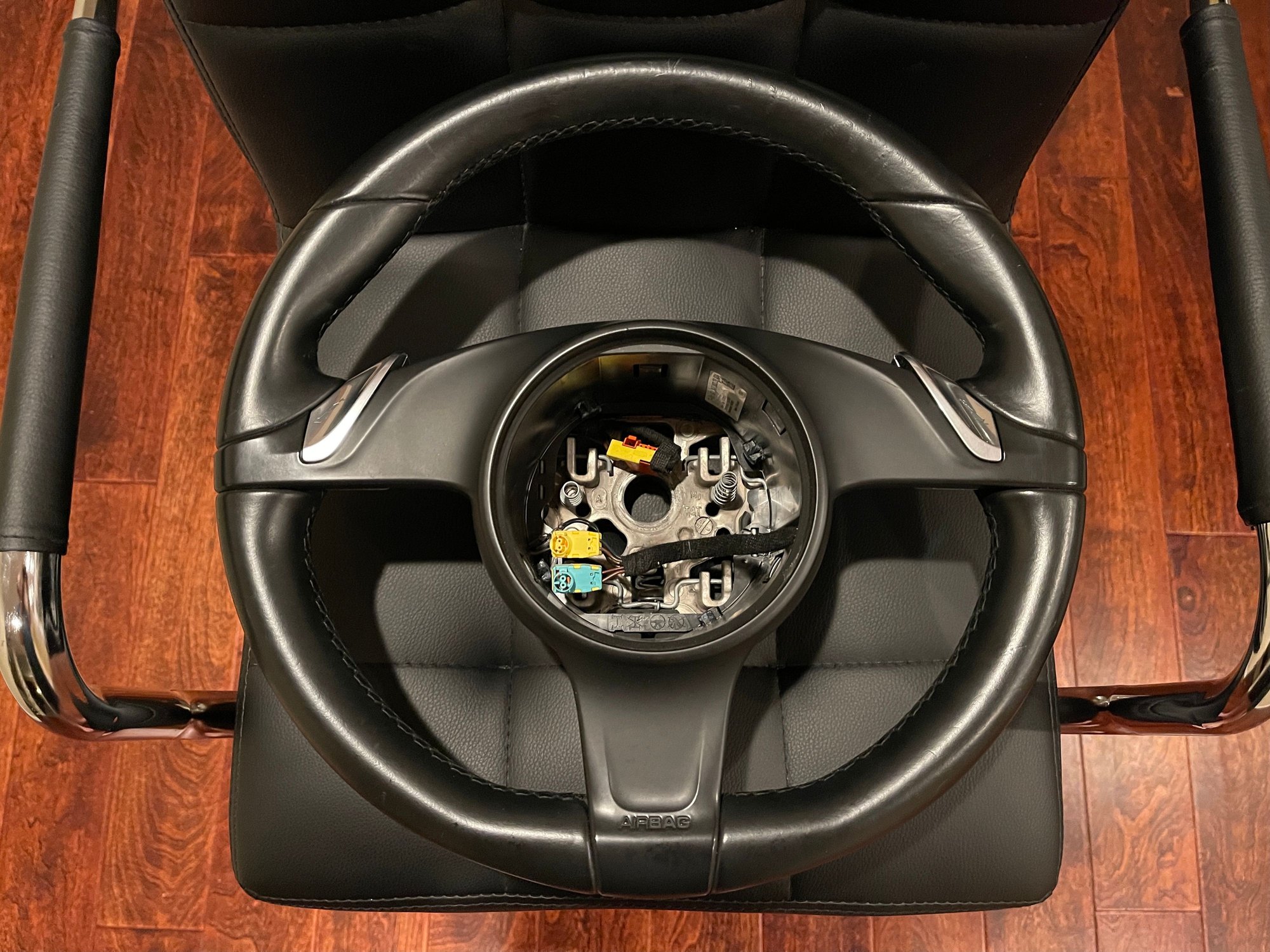 Interior/Upholstery - Black Leather Porsche PDK Wheel out of a 2014 Porsche 911 - Used - 0  All Models - Woodland Hills, CA 91364, United States