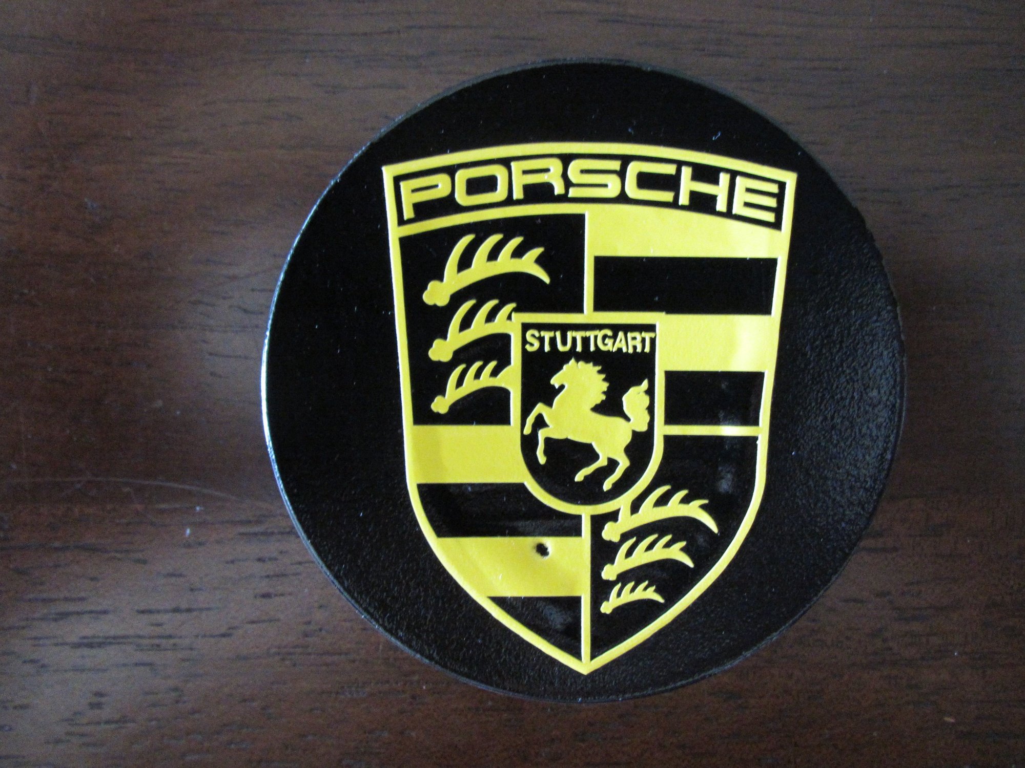 Racing Yellow Wheel Center Caps (4) Rennlist Porsche Discussion Forums