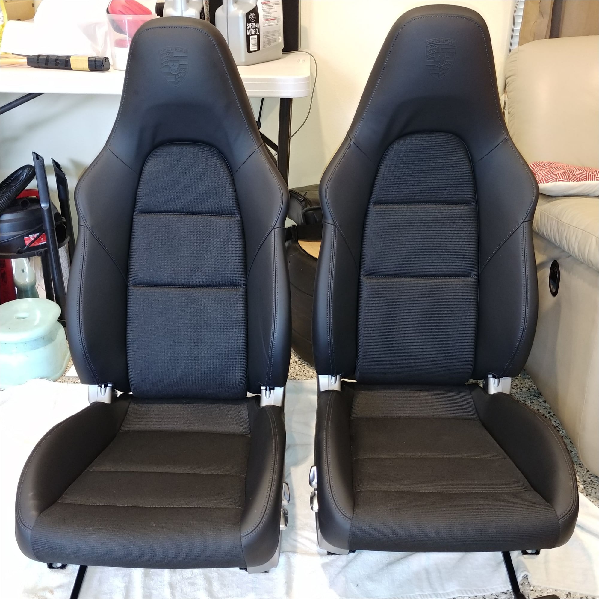 Interior/Upholstery - 4 Way Seats off of 2019 GT3 Touring - Porsche crest in headrest.  As New. - Used - 2012 to 2019 Porsche 911 - Rowland Heights, CA 91748, United States
