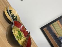 thai spicy chicken curry noodle with kale apple salad 