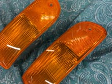 2. FS/Trade: US amber turn signals, L + R. 993.631.072.00