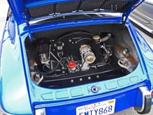 912 Engine Bay