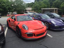 What a car! Wish I had gotten the white dials they look great. 😎