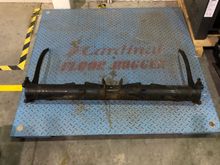 Rear torsion bar carrier