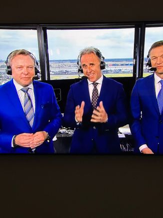 This broadcast is unbelievably bad compared to the IMSATV broadcast team. 