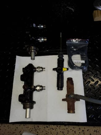 The old Clutch and Brake Masters compared to the new ones.