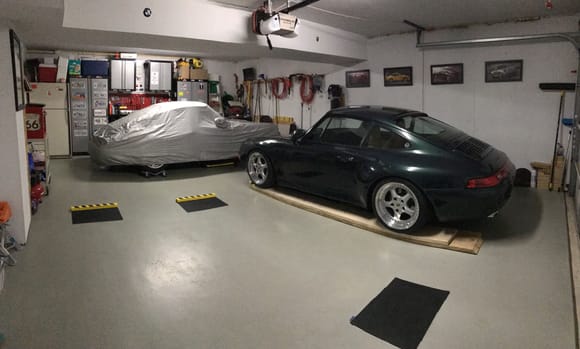 The 964 likes the extra TLC :)