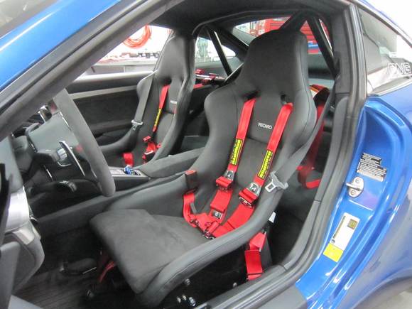 Recaro Pole; Shroth 6 pt