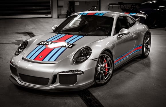 My former 991.1 GT3. Damn. Miss it. Anyway, if I could buy one back, this would be it by a mile vs the GT4.