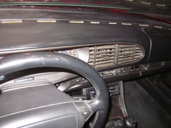 leather-wrapped steering wheel