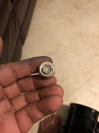 Bolt with washer bigger than the nut