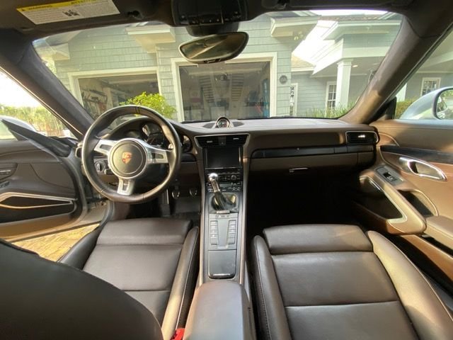 2015 Porsche 911 - 2015 PORSCHE 911 GTS COUPE 7-Speed Manual - Used - VIN WPOAB2A98FS124974 - 6 cyl - 2WD - Manual - Coupe - Silver - Orlando, FL 32803, United States