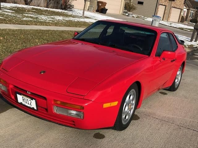 1987 Porsche 944 - 1987 944 Turbo-Exceptional Paint, Always Garaged, Serviced by a Performance Mechanic - Used - VIN WPOAA2955HN152804 - 4 cyl - 2WD - Manual - Hatchback - Red - Lincoln, NE 68521, United States
