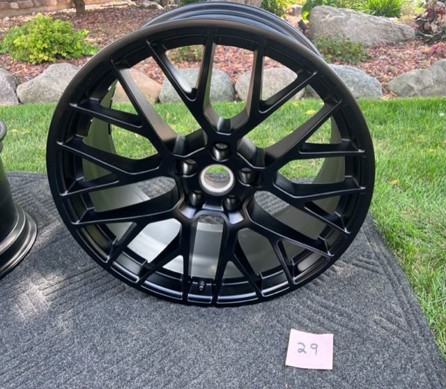 Wheels and Tires/Axles - OEM 20" Staggered RS Spyder Wheel Set from Macan GTS with TPMS in Satin Black - Used - 0  All Models - Chicago, IL 60622, United States