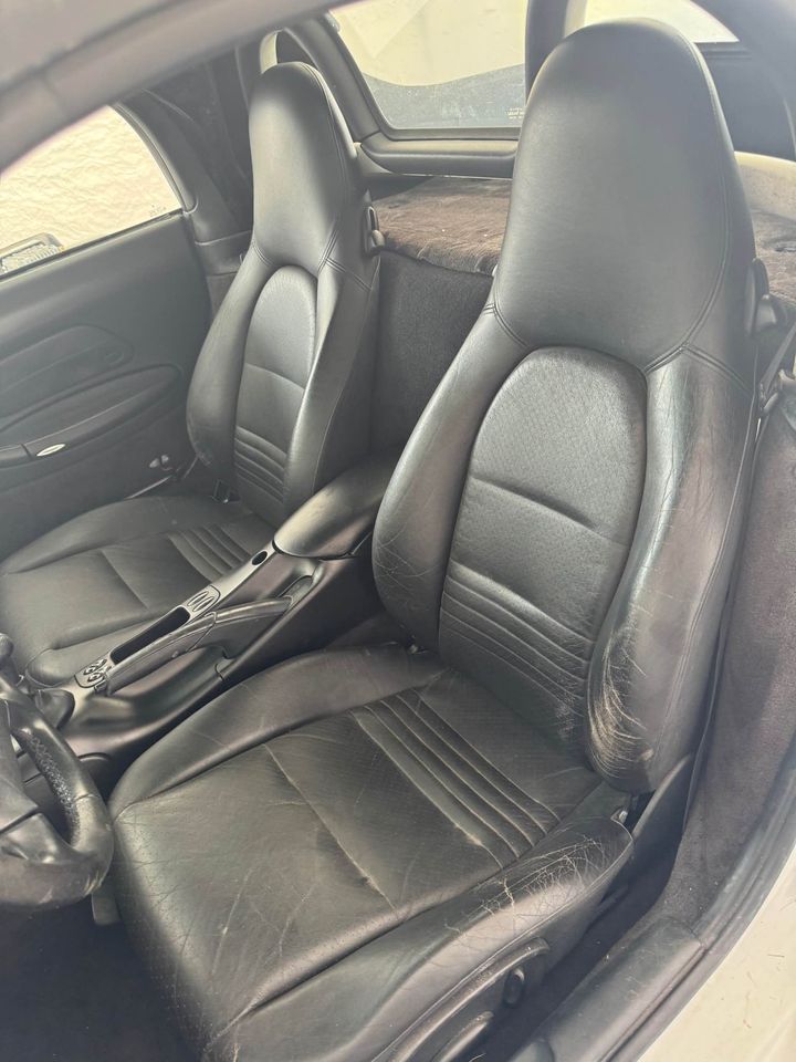 1999 Porsche Boxster - 1999 Porsche Boxster - Used - VIN WP0CA2982XU628708 - 160,000 Miles - 6 cyl - 2WD - Manual - Convertible - White - Port Charlotte, FL 33981, United States