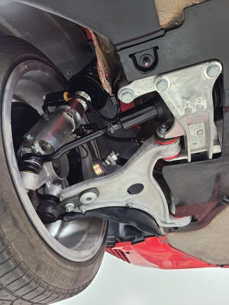 1996 Porsche 911 - 1996 Porsche 993 Coupe Manual Guards Red - Used - VIN WP0AA2999TS322045 - 97,906 Miles - 6 cyl - 2WD - Manual - Coupe - Red - Leesburg, VA 20176, United States