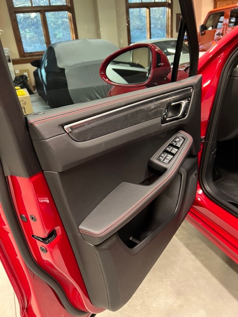 2022 Porsche Macan - 2022 Macan GTS Carmine Red 720 Miles - Used - VIN WP1AF2A56NLB31950 - 720 Miles - 6 cyl - AWD - Automatic - SUV - Red - Parkville Mo., MO 64152, United States