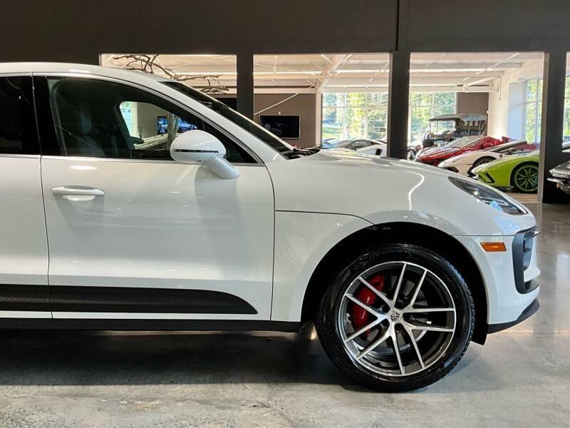 2022 Porsche Macan - 2022 Porsche Macan S (Immaculate Condition/Premium Package). - New - Cary, NC 27511, United States